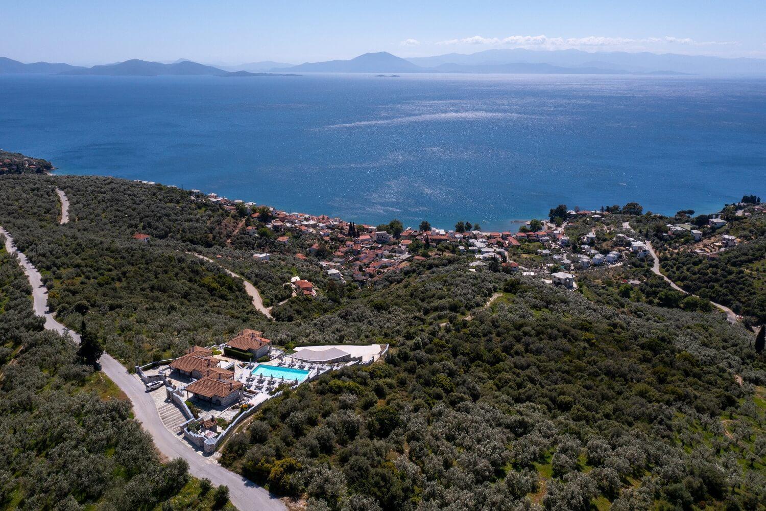 Karavia Lux Inn Áfissos Exterior foto
